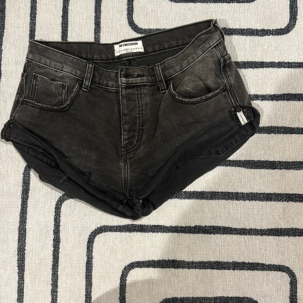 One Teaspoon Bandits Shorts - Faded Black - Size 26